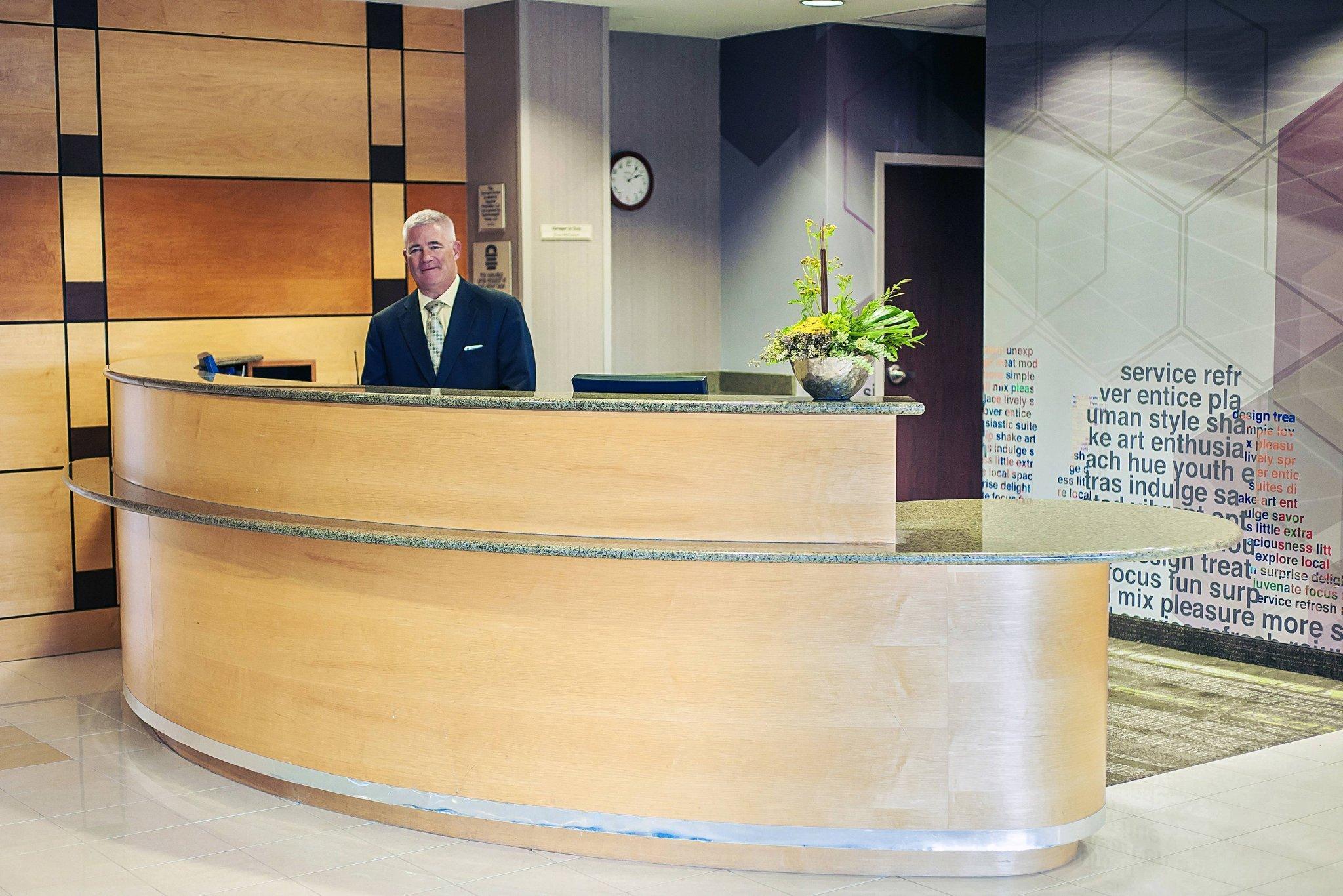 SpringHill Suites by Marriott Louisville Airport 写真