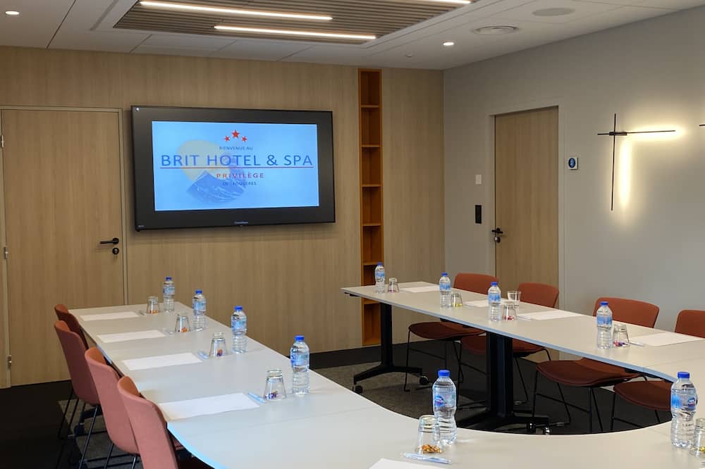 Brit Hotel Du Parc - Fougeres 写真