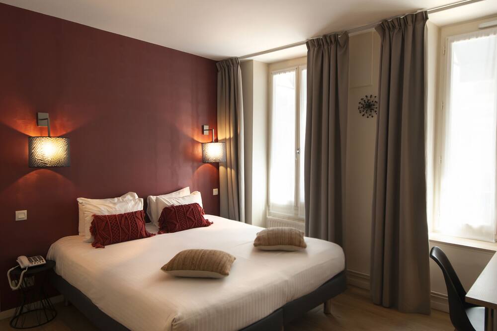 ホテル フランス アルビオン 写真