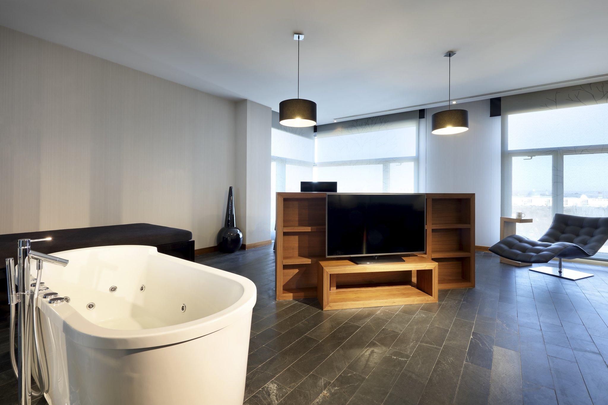 ユーロスターズ マドリード コングレス 写真