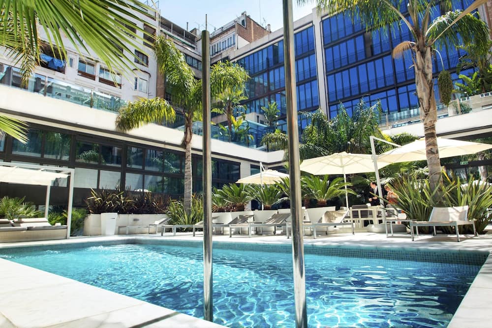 ホテル インディゴ バルセロナ プラサ カタルーニャ バイ IHG 写真