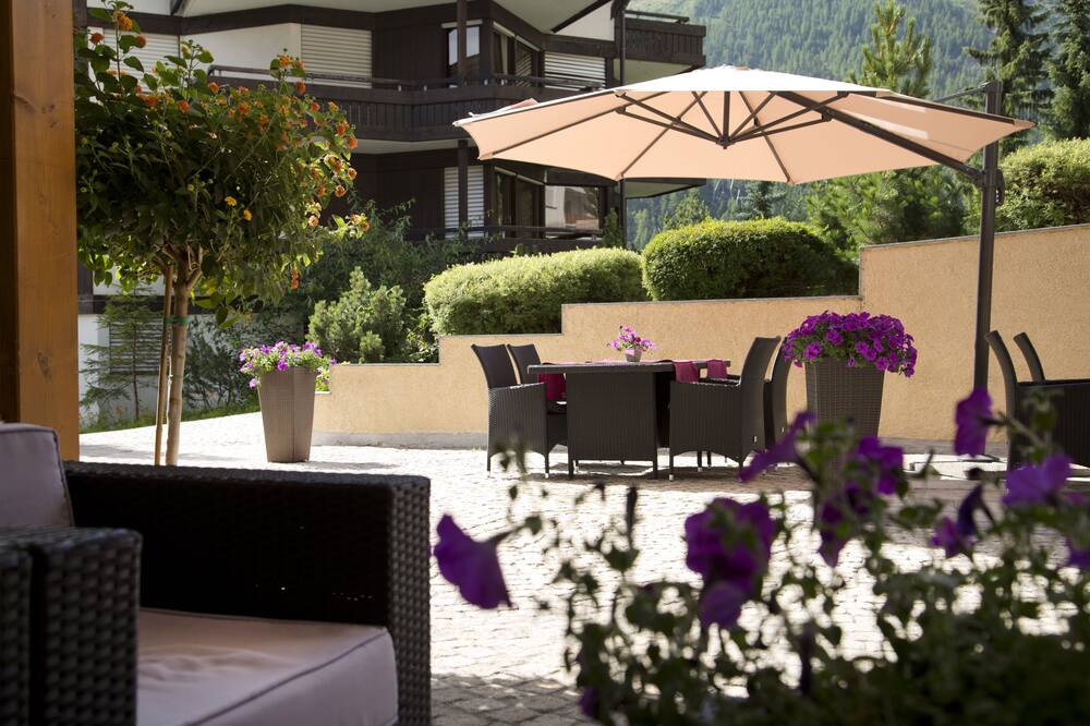 ホテル シュヴァイツァーホフ グルメ & スパ 写真