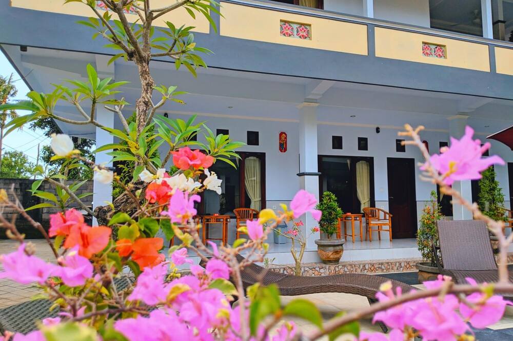 スランガン イン ミンバー 写真