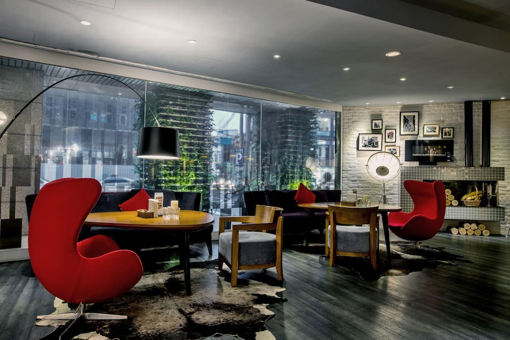 ザ カールトン ホテル シンジュー 写真