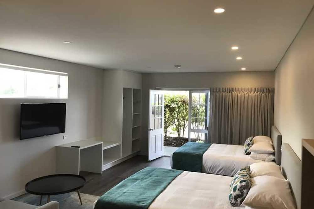 クラウズ モントヴィル 写真