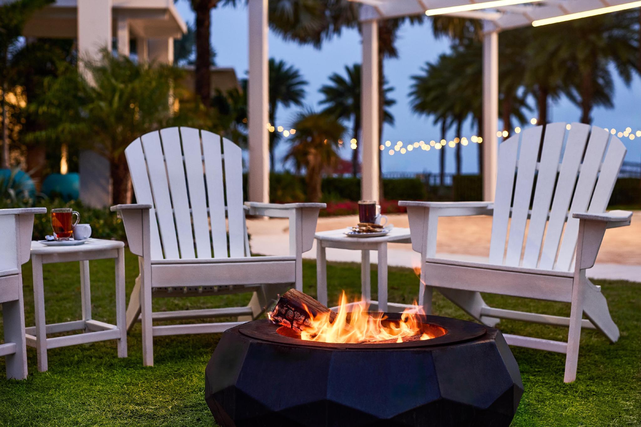 Faro Blanco Resort Marathon Florida Keys, Curio by Hilton 写真