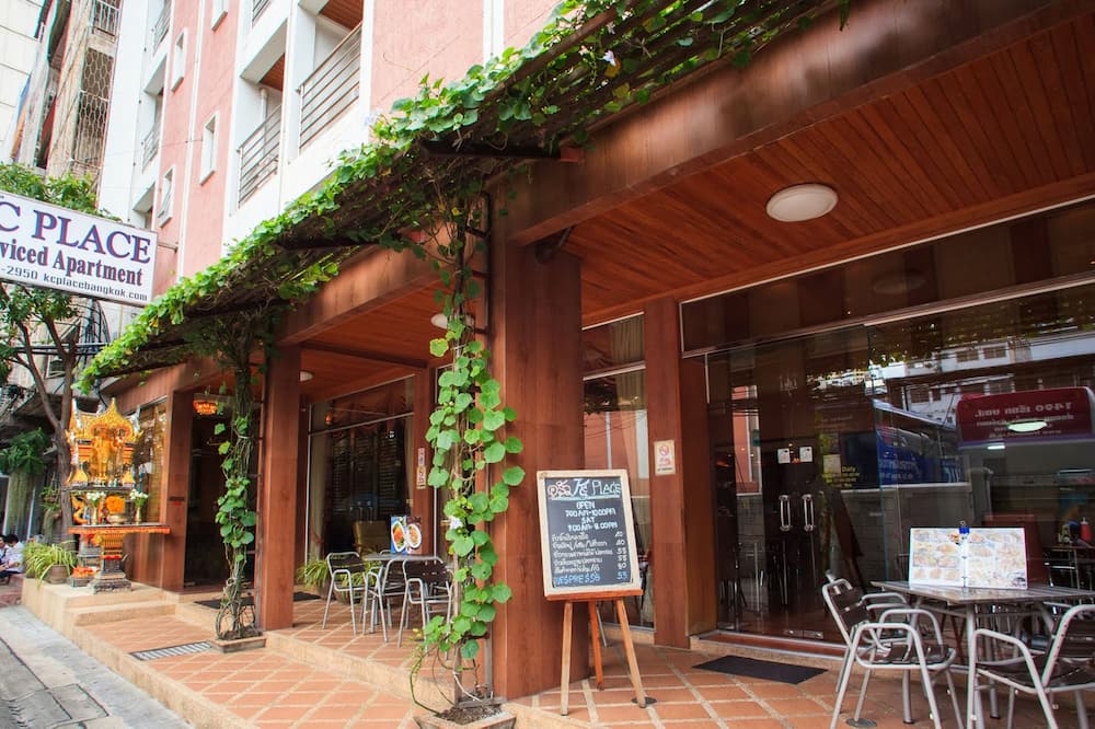 KC プレイス ホテル プラトゥーナム 写真