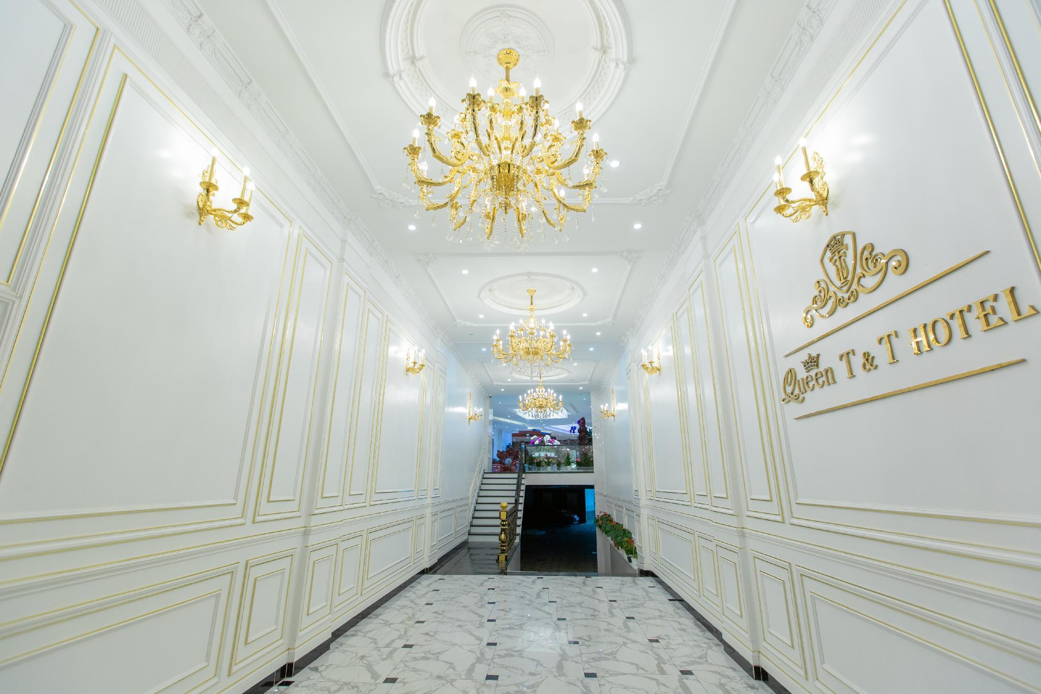 クイーン T アンド T ダラット 写真