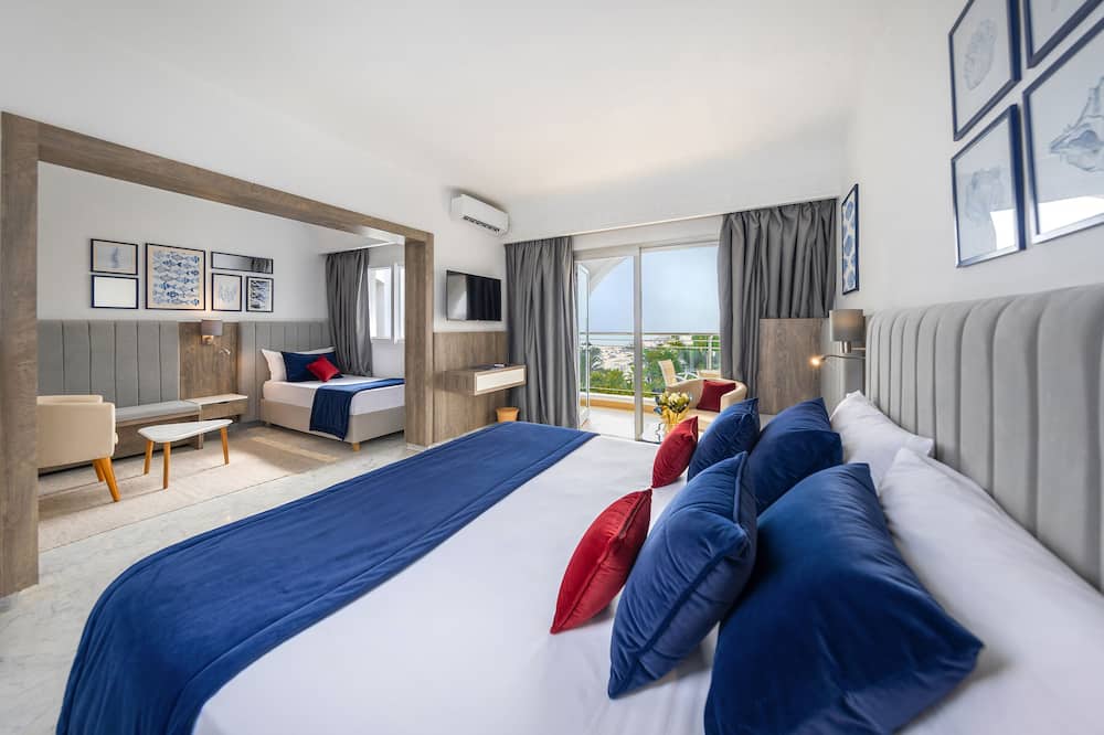 ホテル マルハバ ビーチ 写真