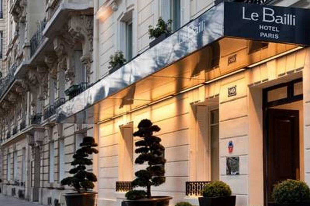 ホテル レ バイリ デ サフラン 写真