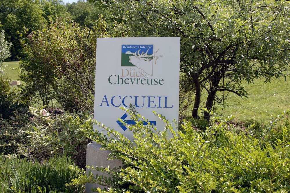 レジデンス ホテル レ デューク ドゥ シュブルーズ 写真