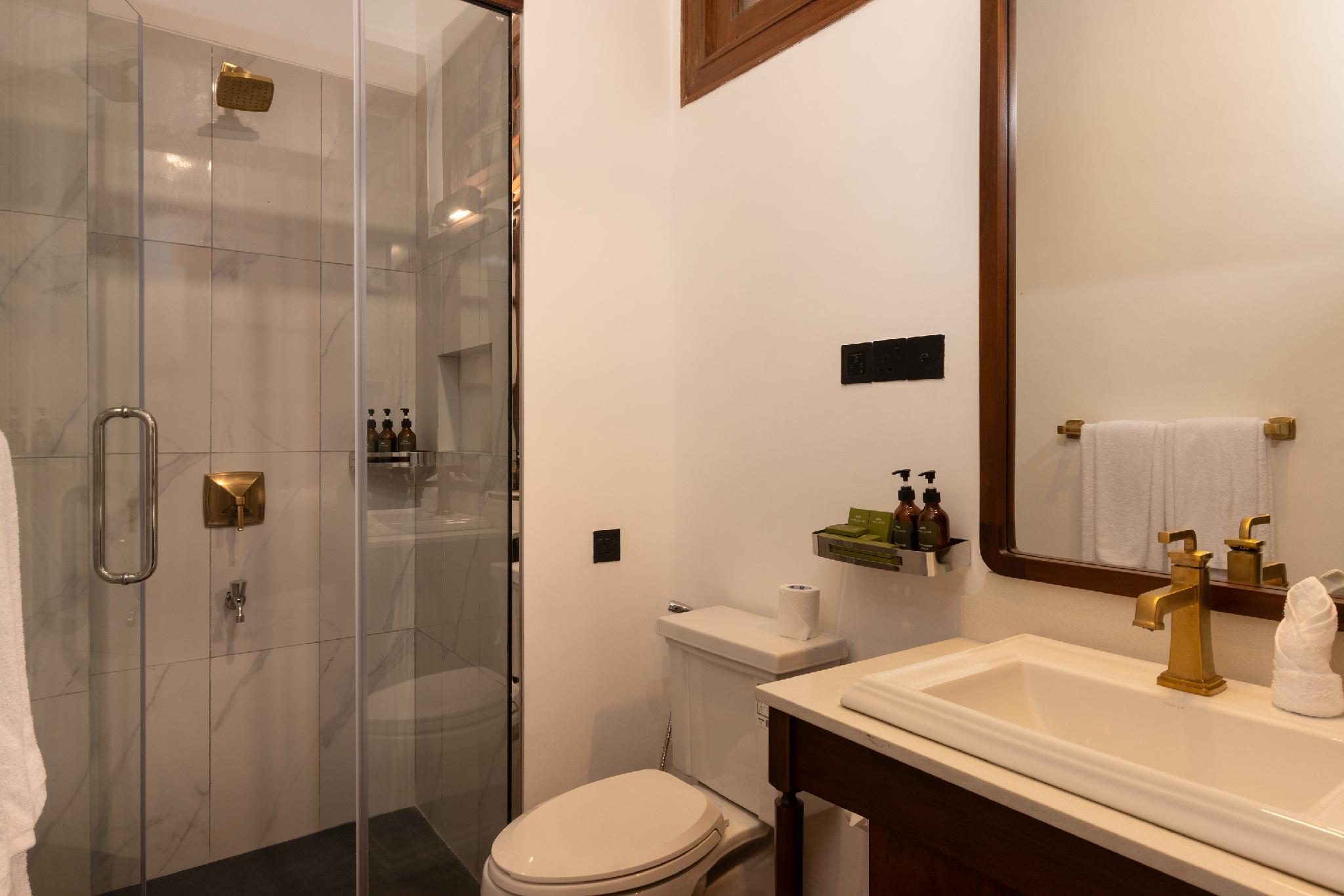 ホテル スージー 写真