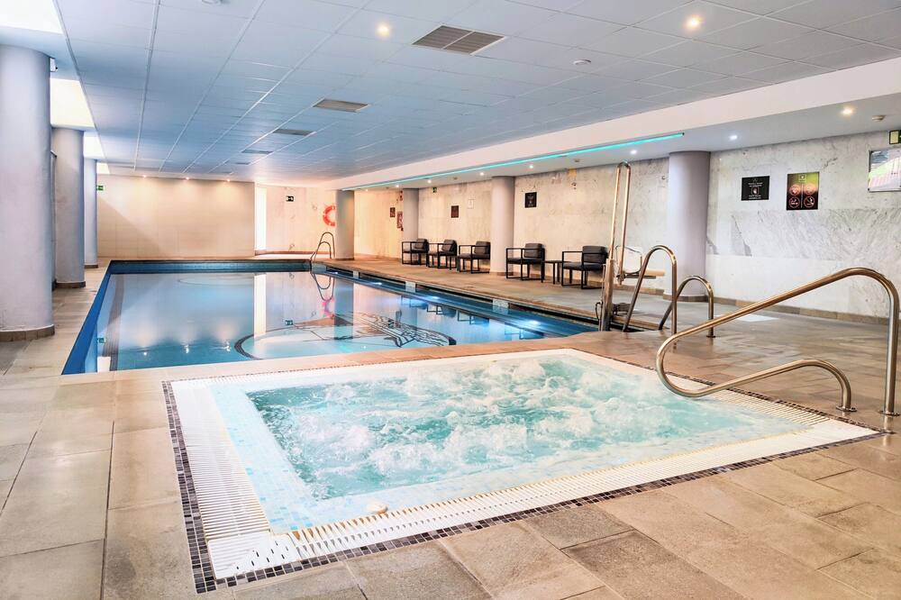 マクドナルド ドナ ローラ クラブ 写真