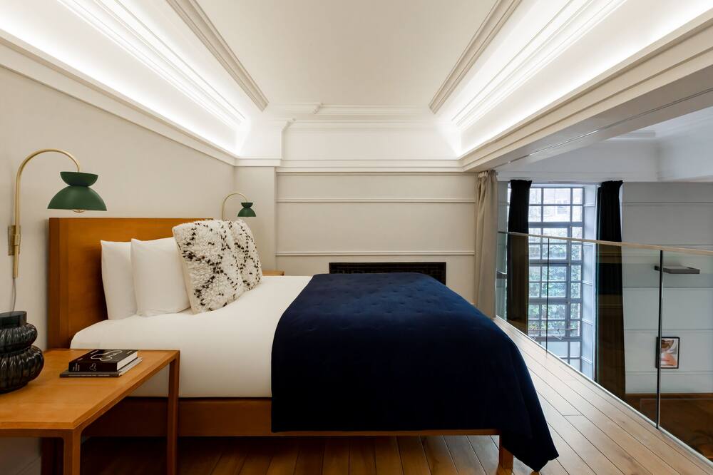 タウン ホール ホテル 写真