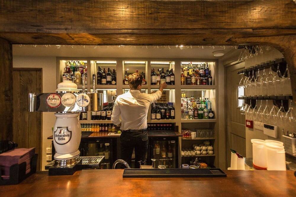 The Harvard Inn 写真