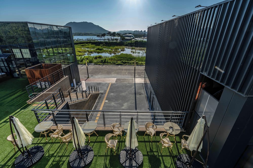 Lagobaum Hotel 写真