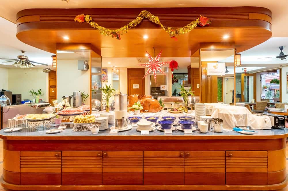 ティプライ ビーチ ホテル 写真