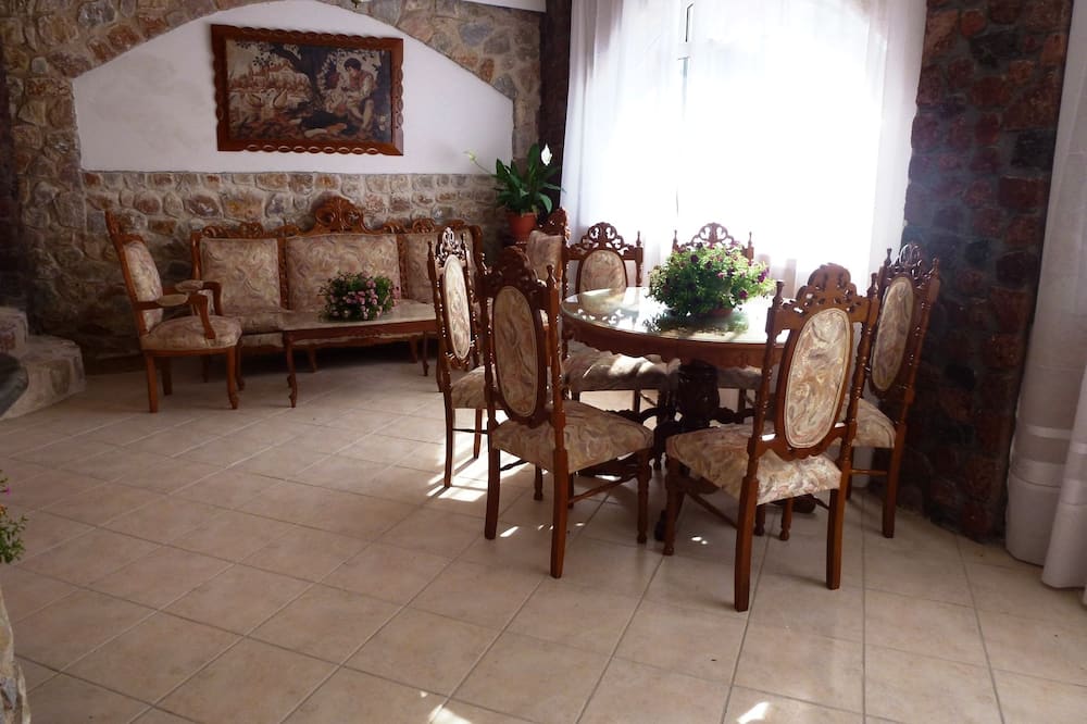 アタロス スイーツ 写真