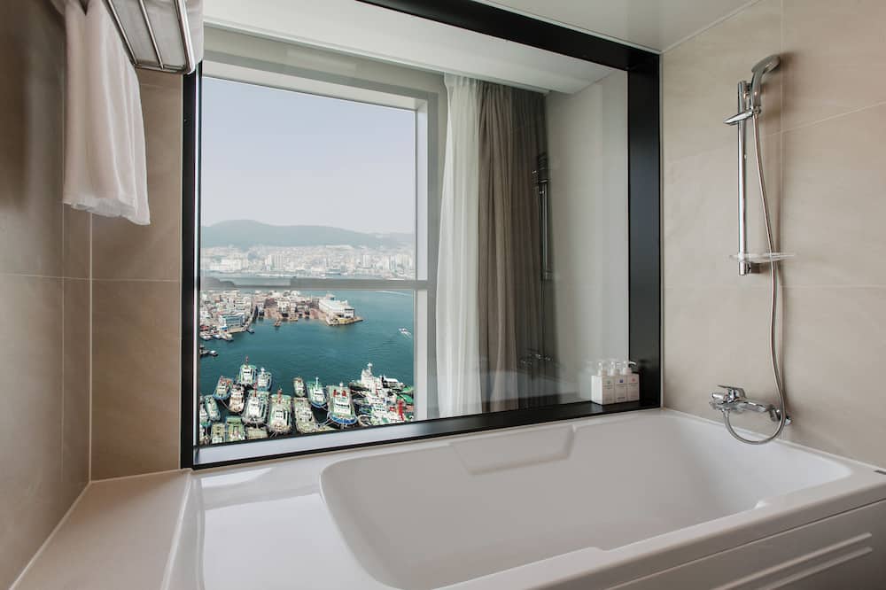 ホテル アデラ プサン 写真