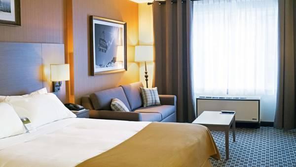 ホリデイ イン エクスプレス アンド スイーツ トレンブラン by IHG 写真