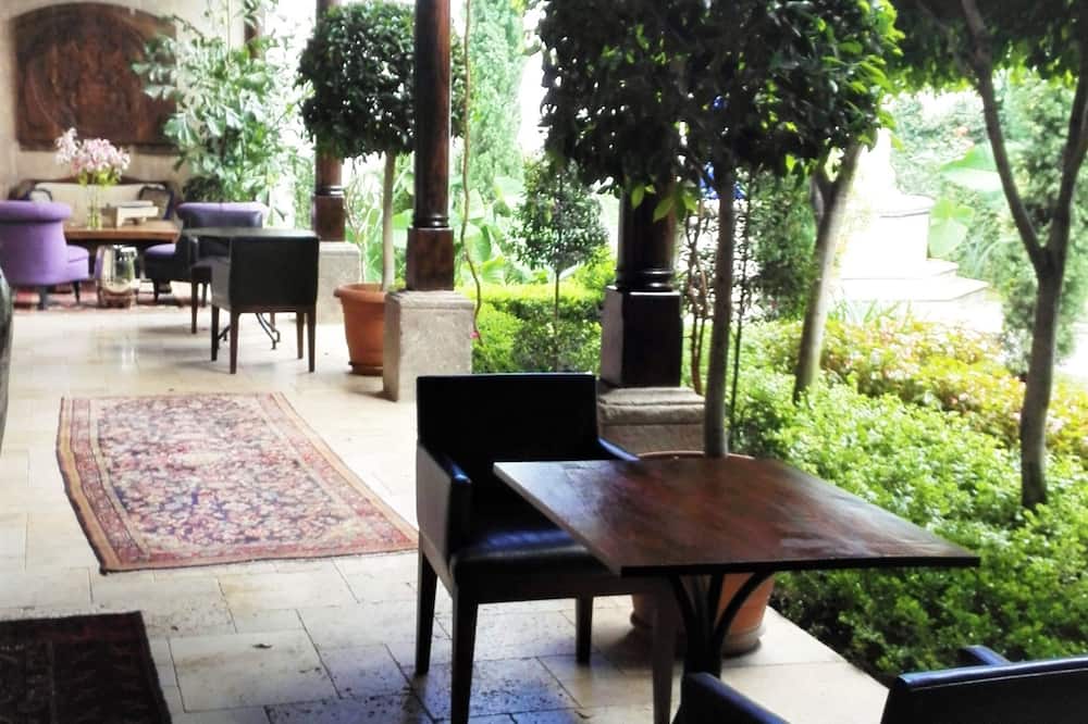 San Rafael Hotel 写真