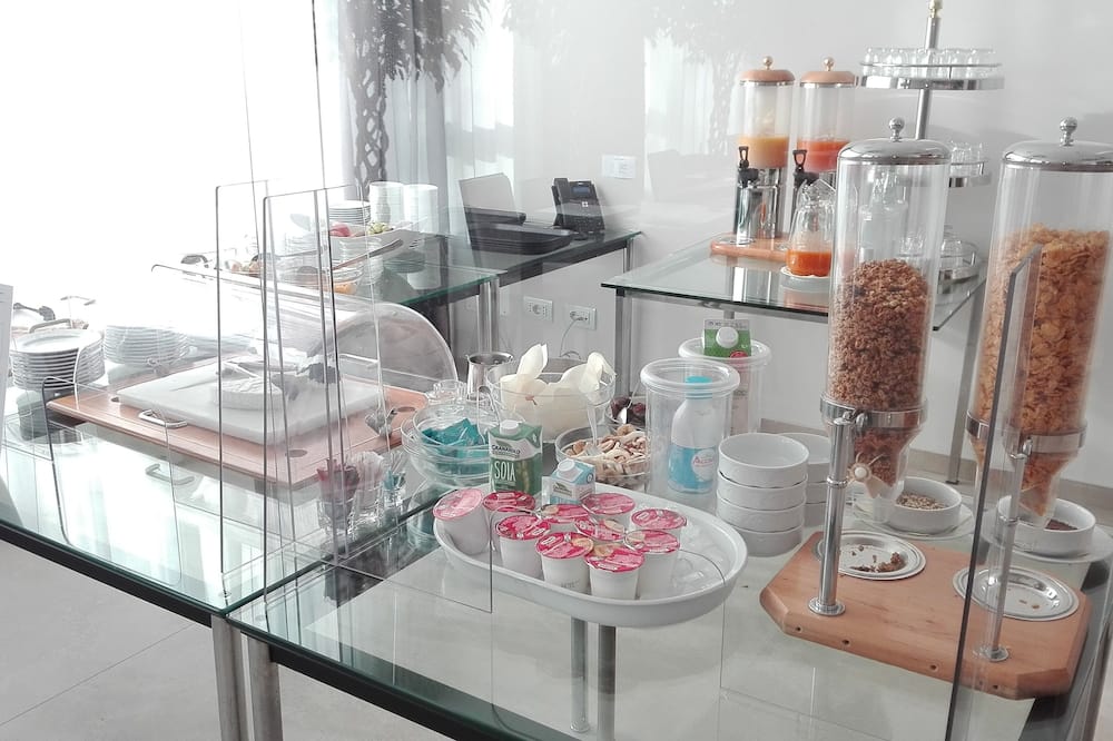 ノボ ホテル ロッシ 写真