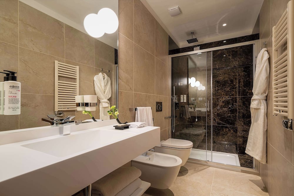 ワールドホテル カサティ 18 写真