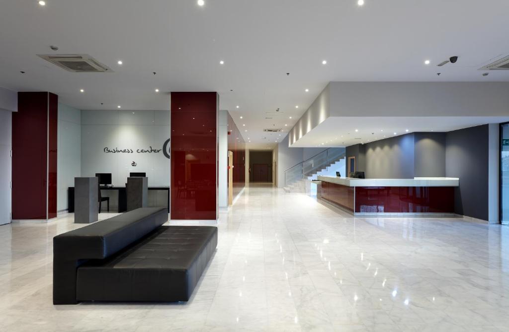 ホテル ユーロスターズ ザラゴーサ 写真