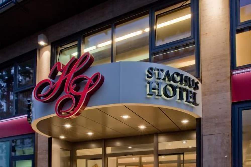 ホテル シュタフス 写真