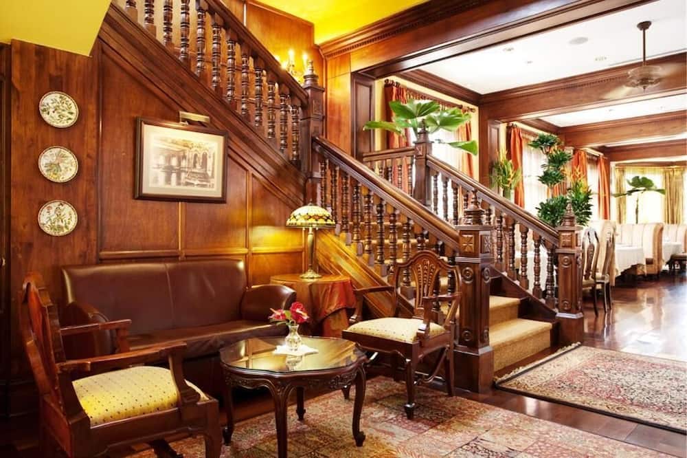 ホテル グラノ デ オロ 写真