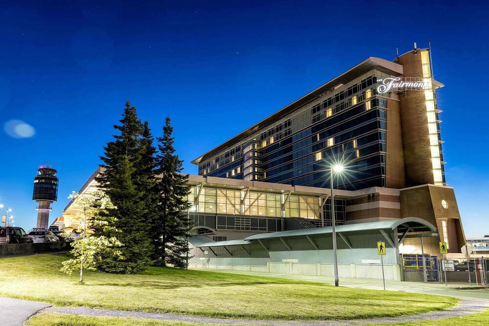 フェアモント バンクーバー エアポート イン ターミナル ホテル 写真