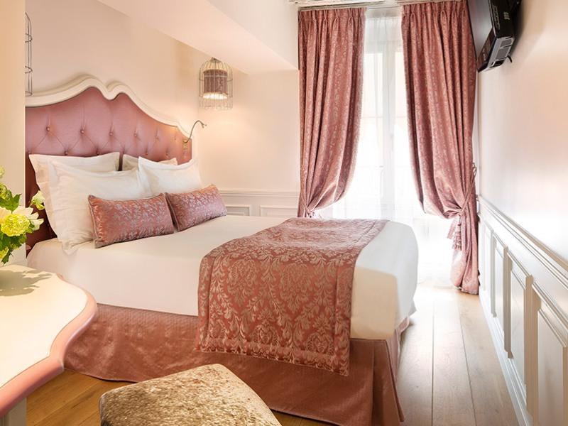 ホテル アカデミー サン ジェルマン 写真