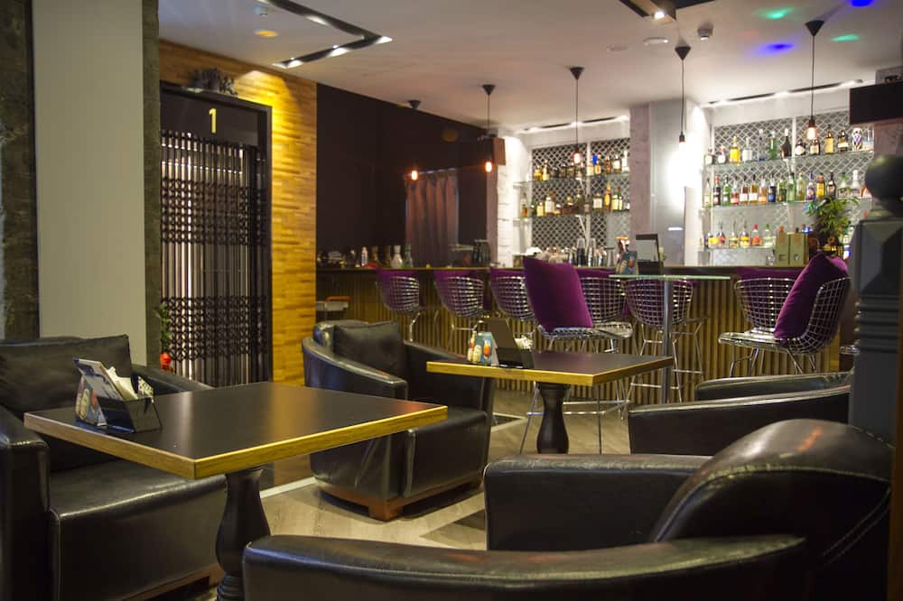 ホテル ザット 写真