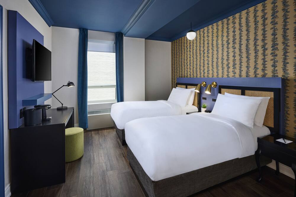 ホテル ヴィクトリア 写真