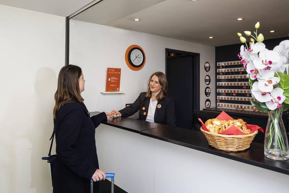 アダージョ アクセス ディフェンス シャラ アパートホテル 写真