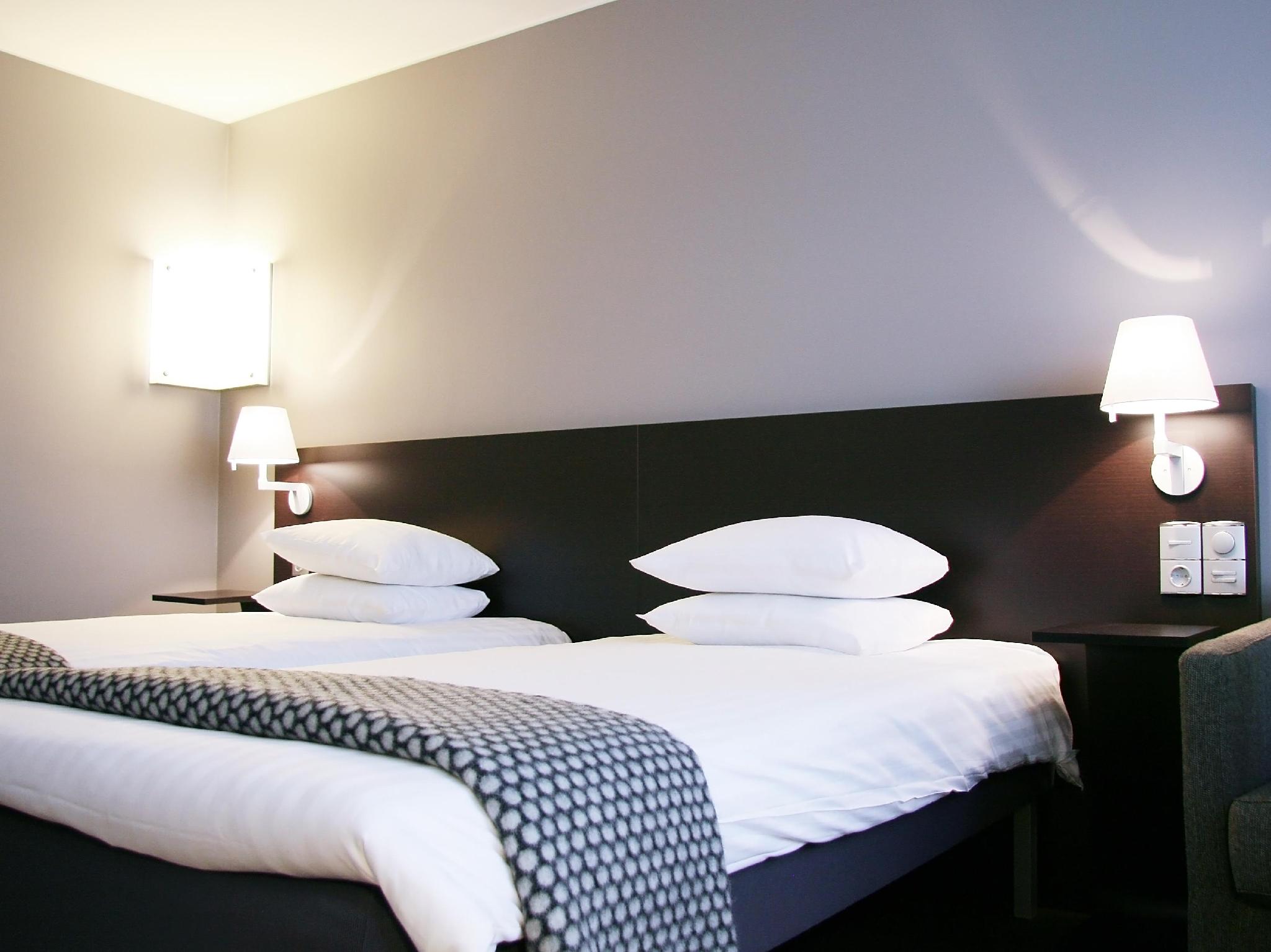 ゴシアタワーズ＆アッパーハウス 写真