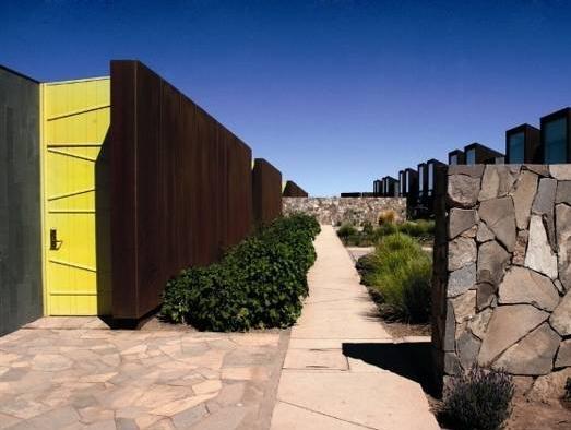 Tierra Atacama, Beckons 写真
