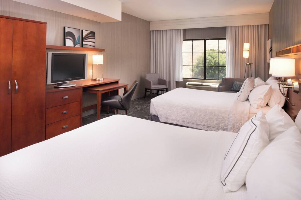 Courtyard by Marriott San Luis Obispo 写真