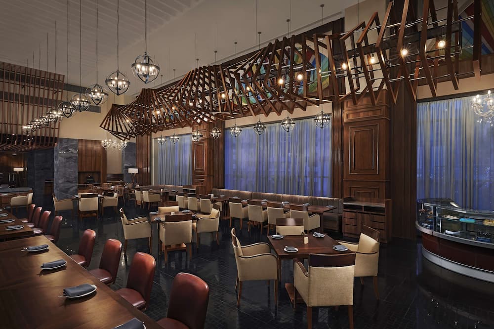 ハイアット  セントリック ジャナックプリ ニューデリー 写真