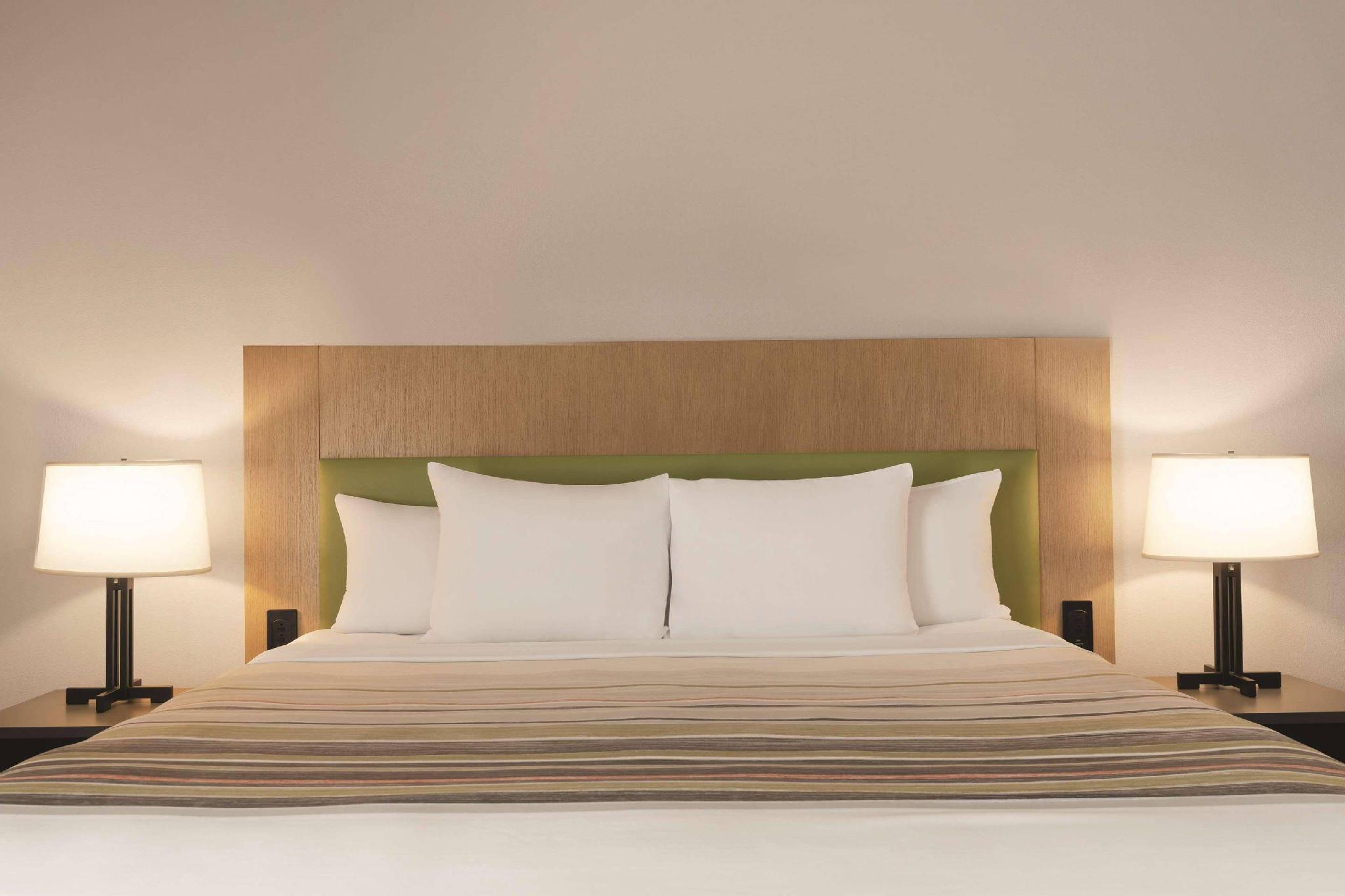 Country Inn & Suites by Radisson Raleigh-Durham Airport NC 写真