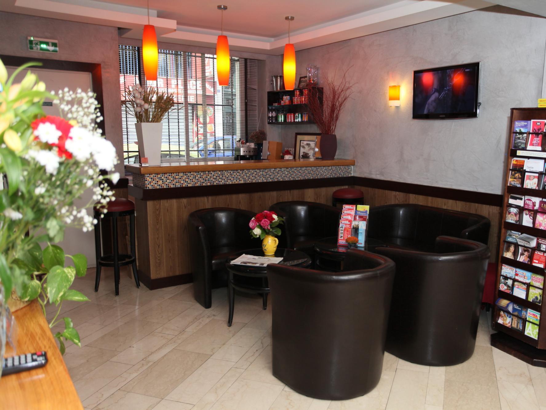 アラーヌ ホテル 写真