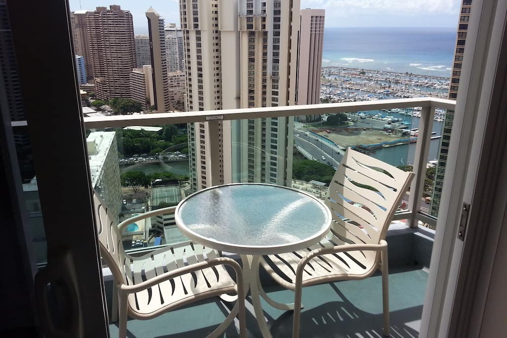 LSI リゾーツ アット アラモアナ 写真