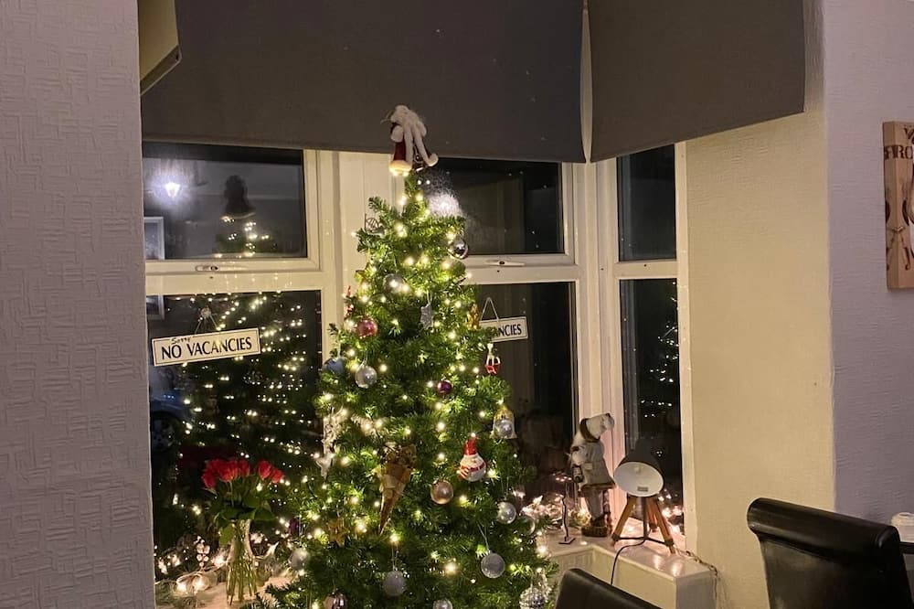 オータム リーブス ゲスト ハウス 写真