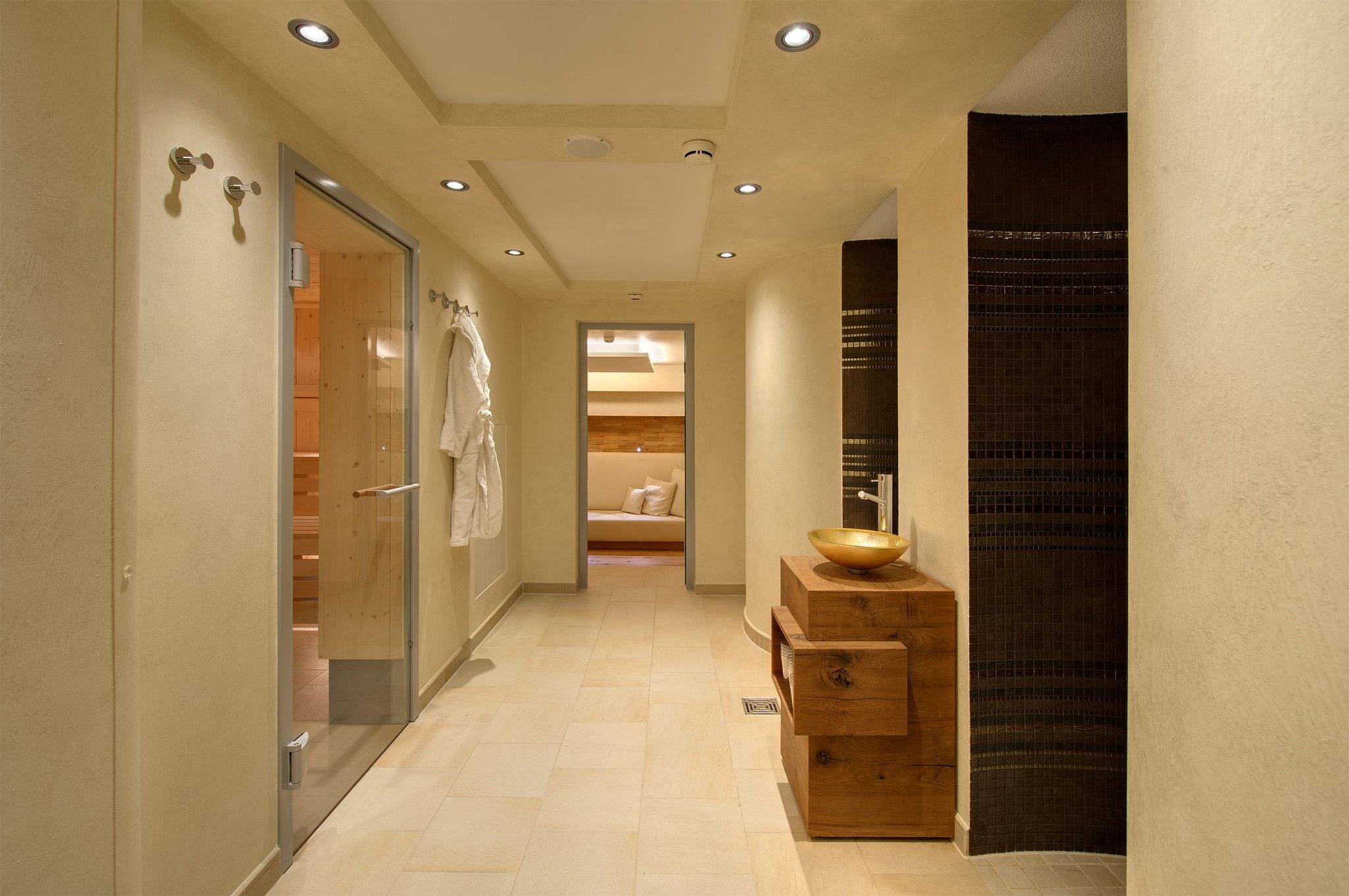 ホテル アストリア 写真