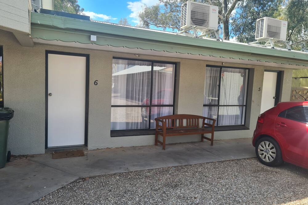 アリス モーターイン 写真