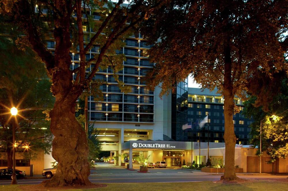 DoubleTree by Hilton Portland, OR 写真