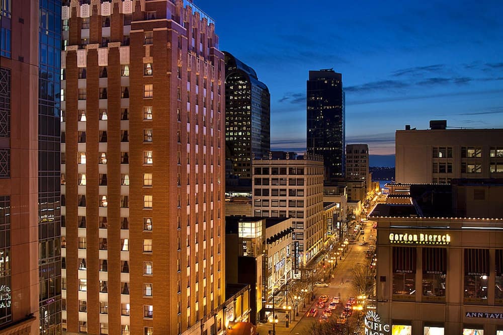 ホテル セオドア シアトル ダウンタウン タペストリー バイ ヒルトン 写真