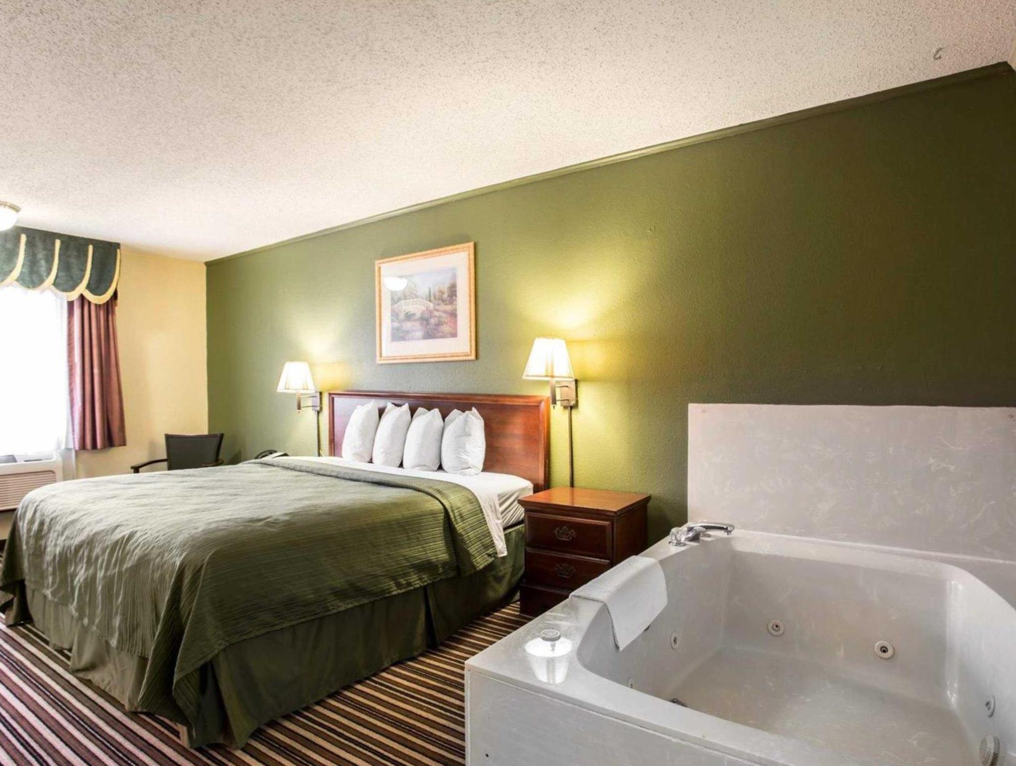 ロードウェイ イン ハービソン エリア 写真