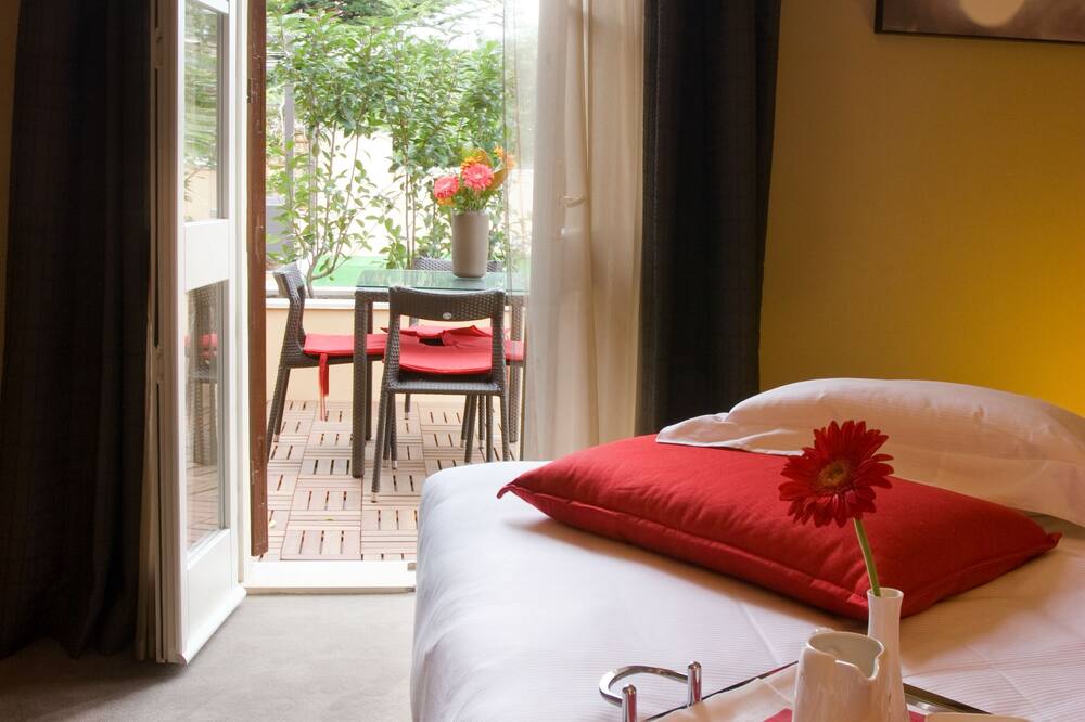 UNA HOTELS Villa dei Platani Foligno 写真