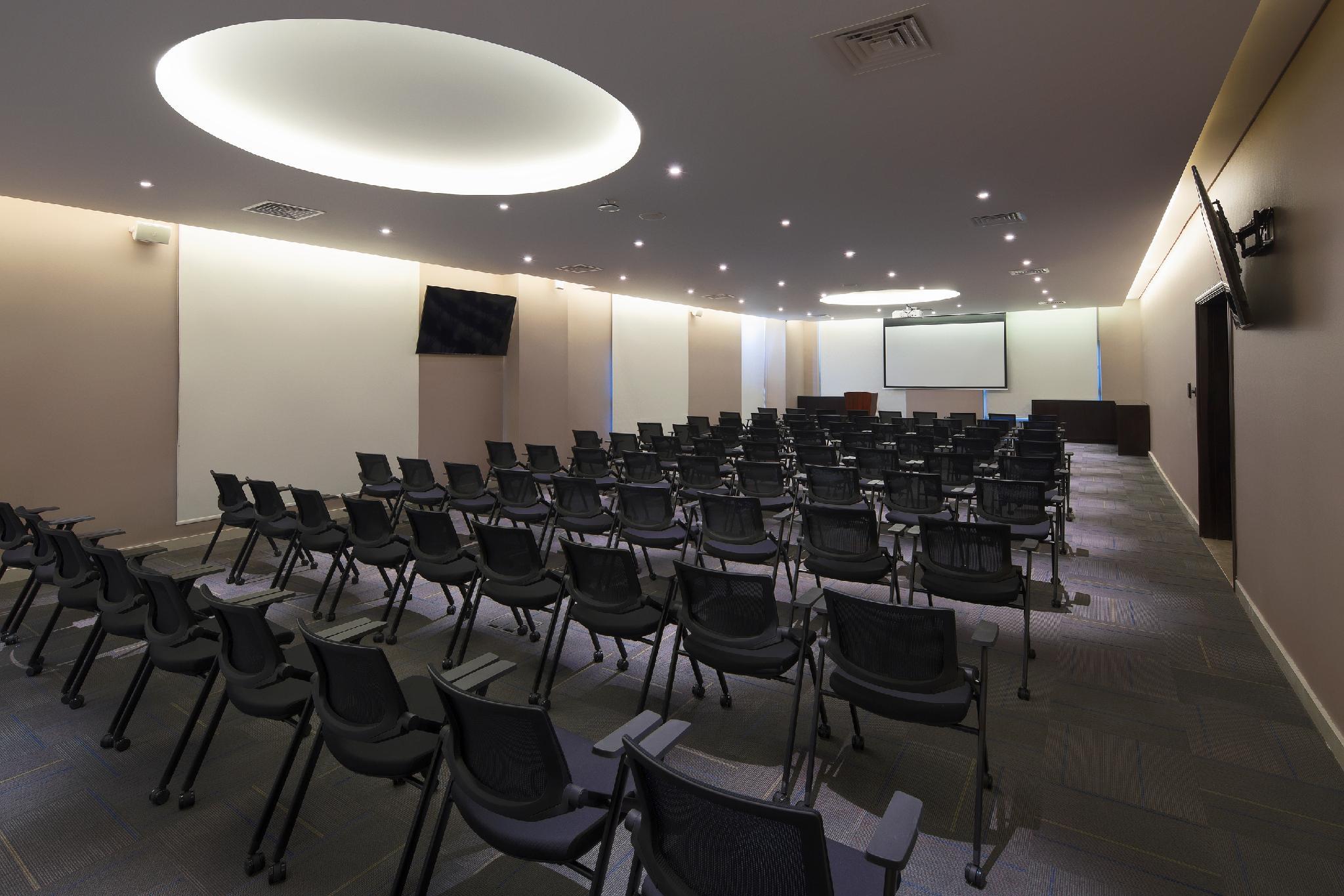 バルセロ アル ジャダフ 写真